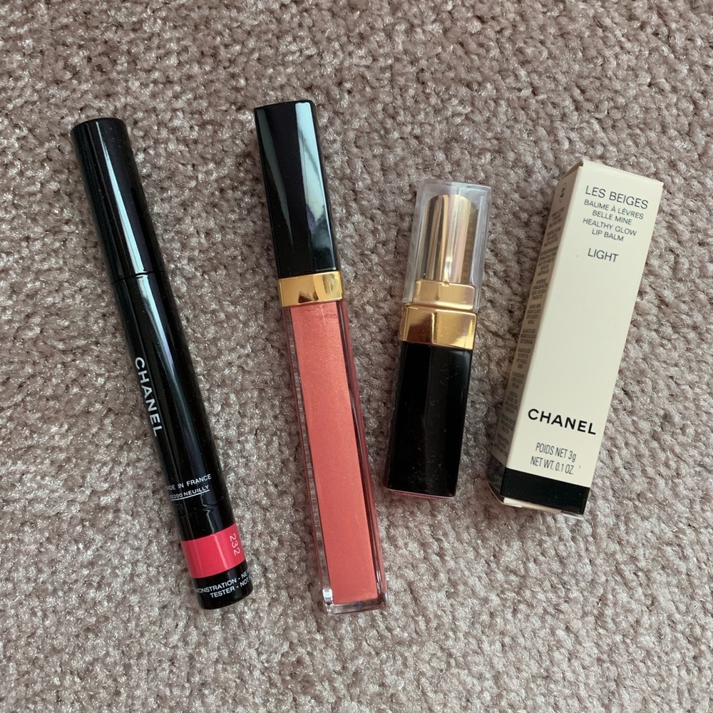 Chanel pink lipstick set